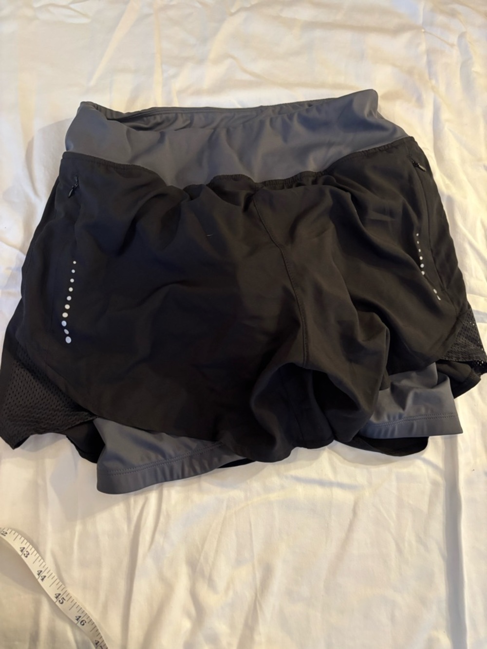 Sportneer 2-in-1 Padded Cycling Shorts | Mens XL (fits like US L) Black/Gray